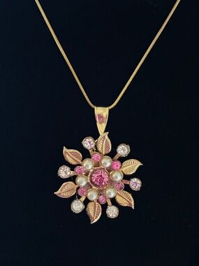 Upcycled Brooch ➡️ Pendant Necklace